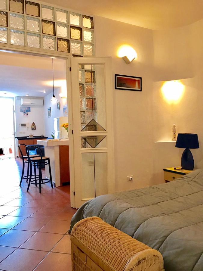 Ponza Holiday Homes - Porto ภายนอก รูปภาพ