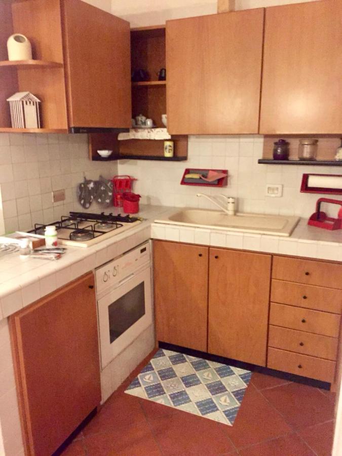 Ponza Holiday Homes - Porto ภายนอก รูปภาพ