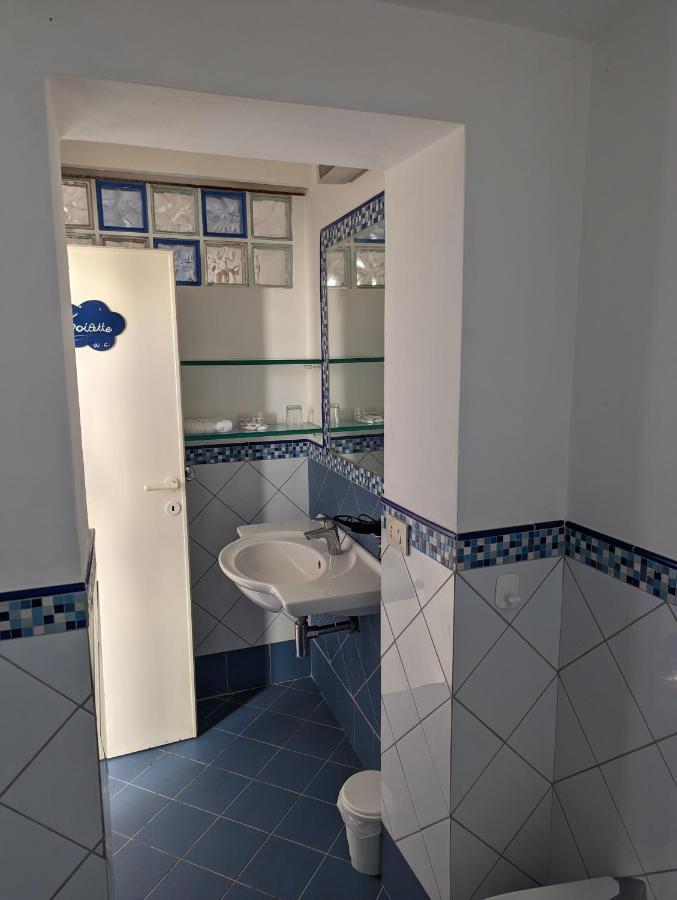 Ponza Holiday Homes - Porto ภายนอก รูปภาพ